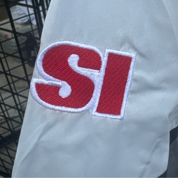 Men’s brand new Seattle Seahawks up lightweight jacket, new with tags - Picture 6 of 11